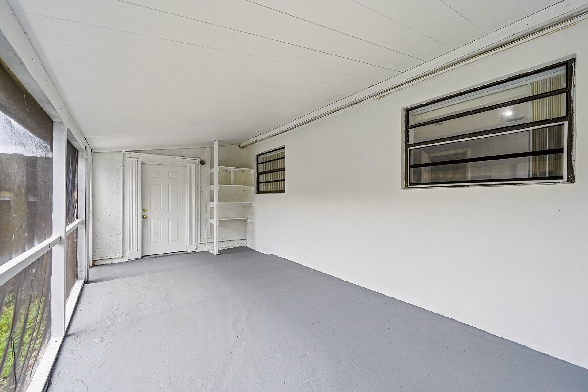 4401 NW 33rd Street, Lauderdale Lakes, FL 33319 Photo