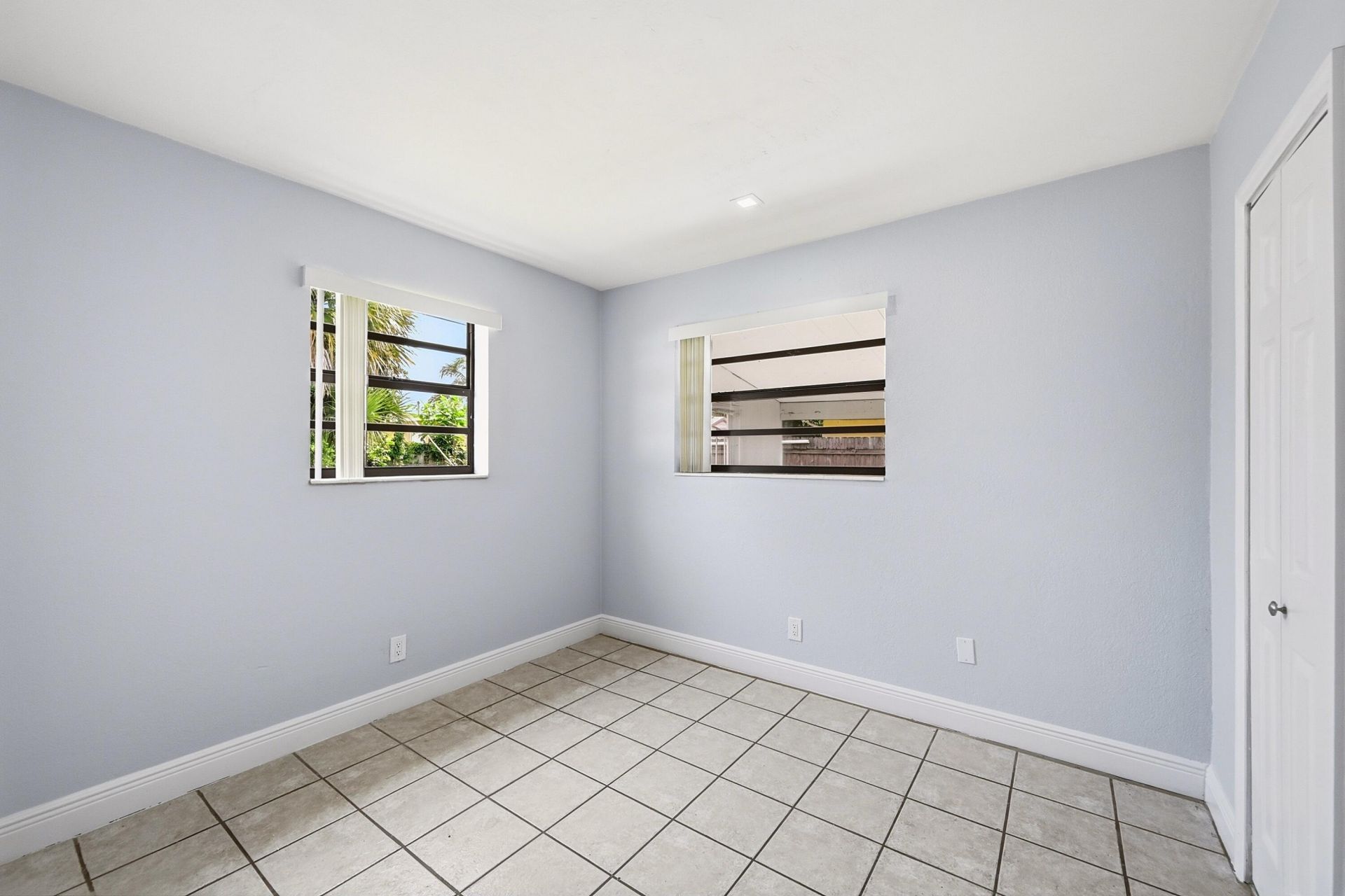 4401 NW 33rd Street, Lauderdale Lakes, FL 33319 Photo