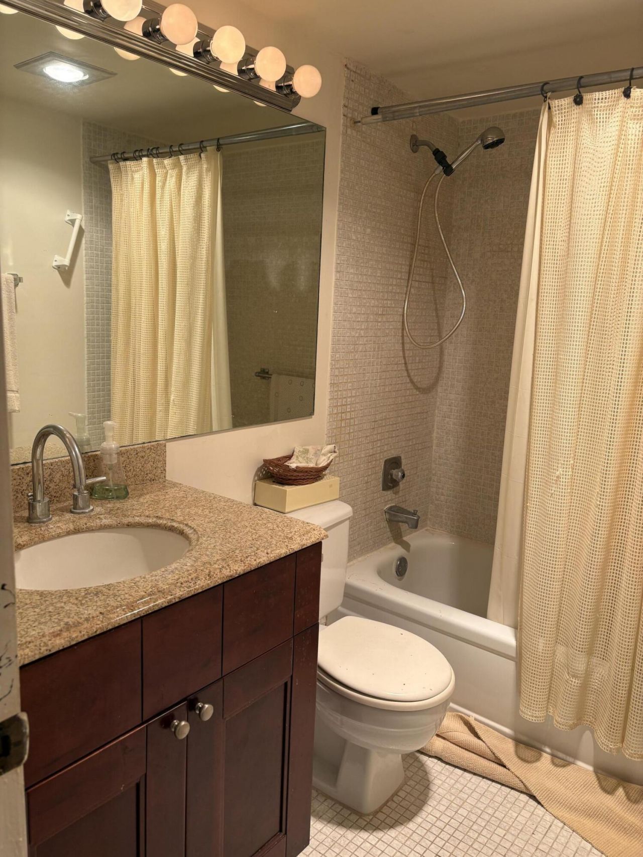 2036 Cornwall B, Unit 2036, Boca Raton, FL 33434 Photo