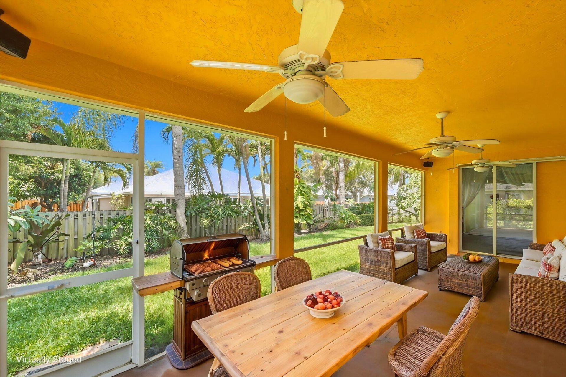 426 NE Vanda Terrado, Jensen Beach, FL 34957 Photo
