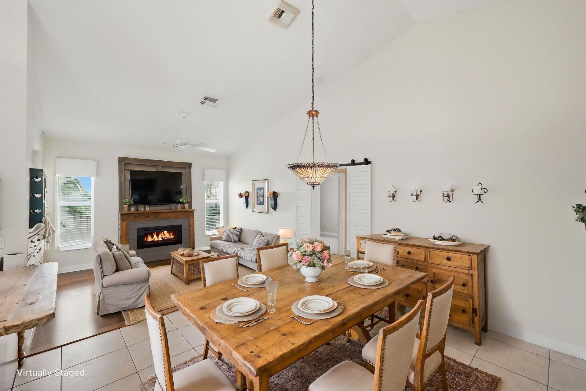 426 NE Vanda Terrado, Jensen Beach, FL 34957 Photo