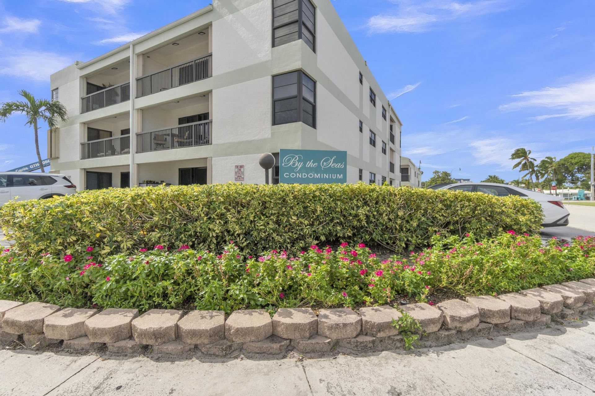 4140 N Ocean Drive, Unit 101e, Lauderdale by the Sea, FL 33308 Photo