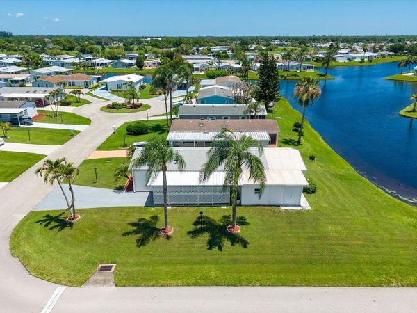 8498 Labelia Court, Port St. Lucie, FL 34952