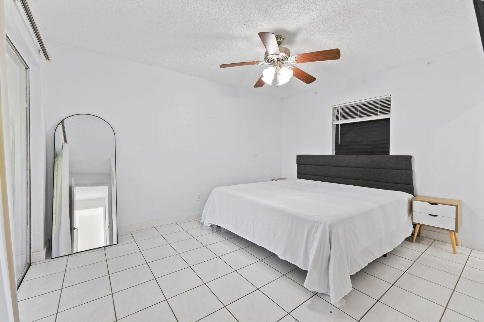 276 NE Summer Road, Port Saint Lucie, FL 34983 Photo