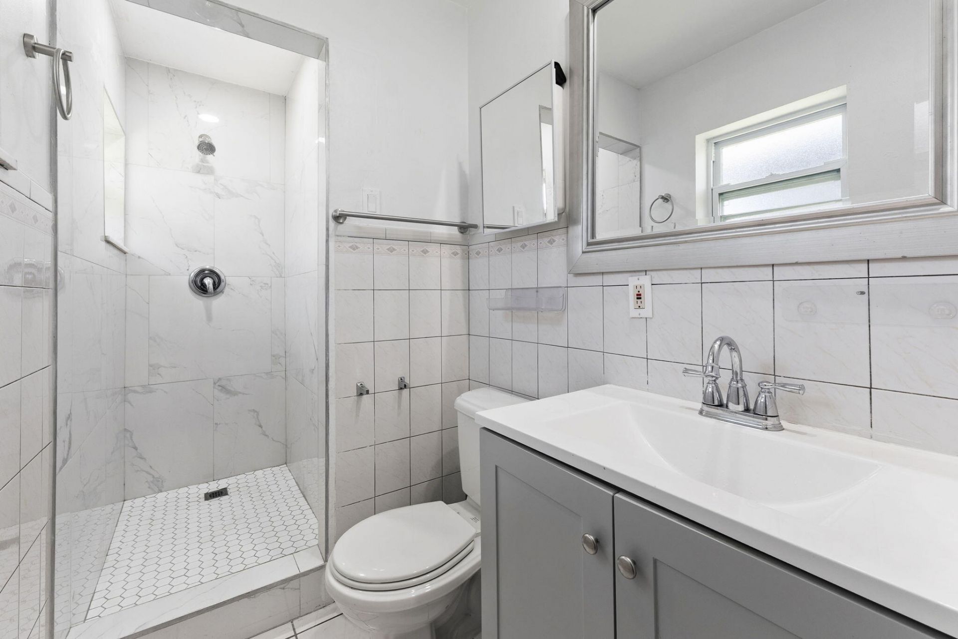 276 NE Summer Road, Port Saint Lucie, FL 34983 Photo