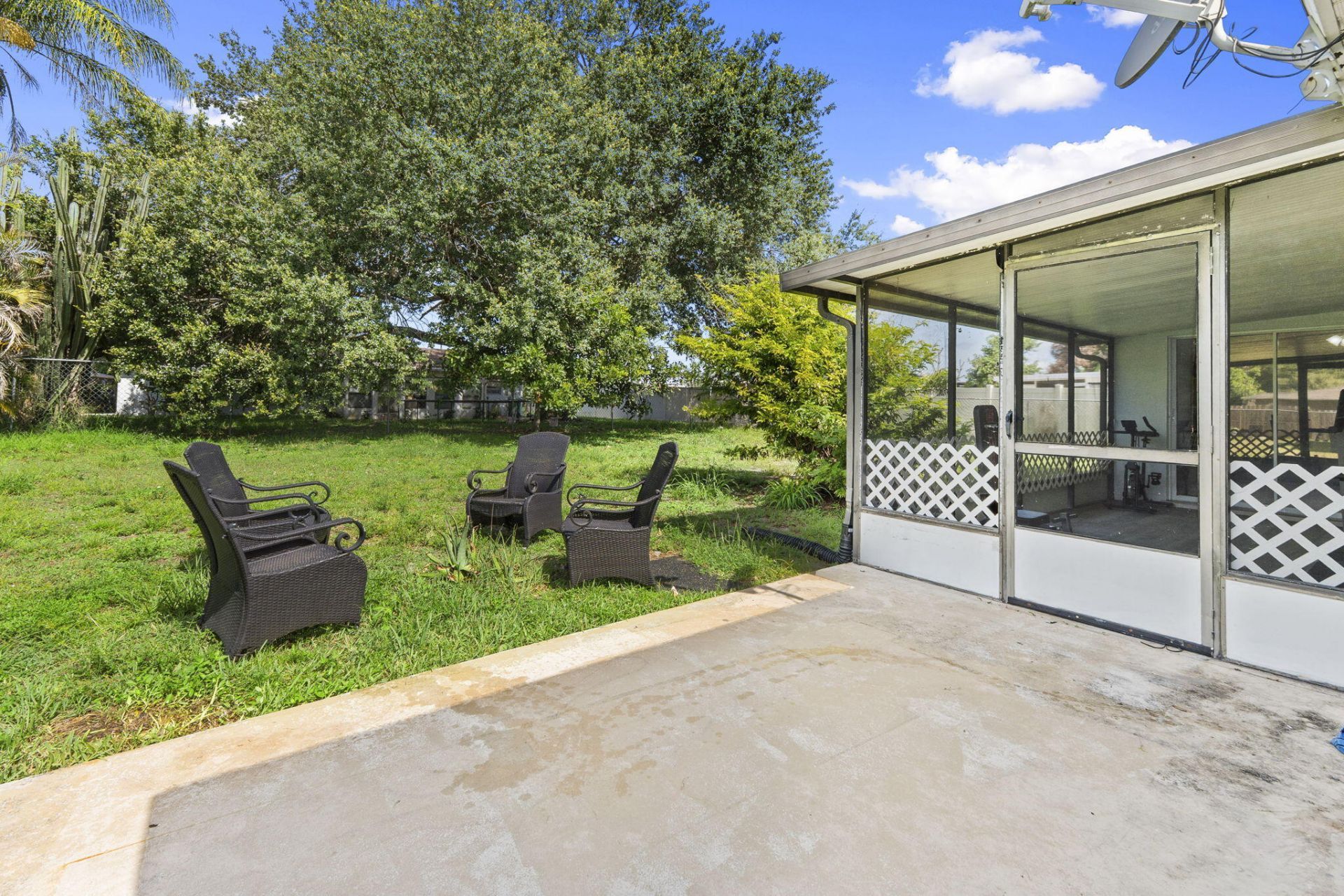 276 NE Summer Road, Port Saint Lucie, FL 34983 Photo