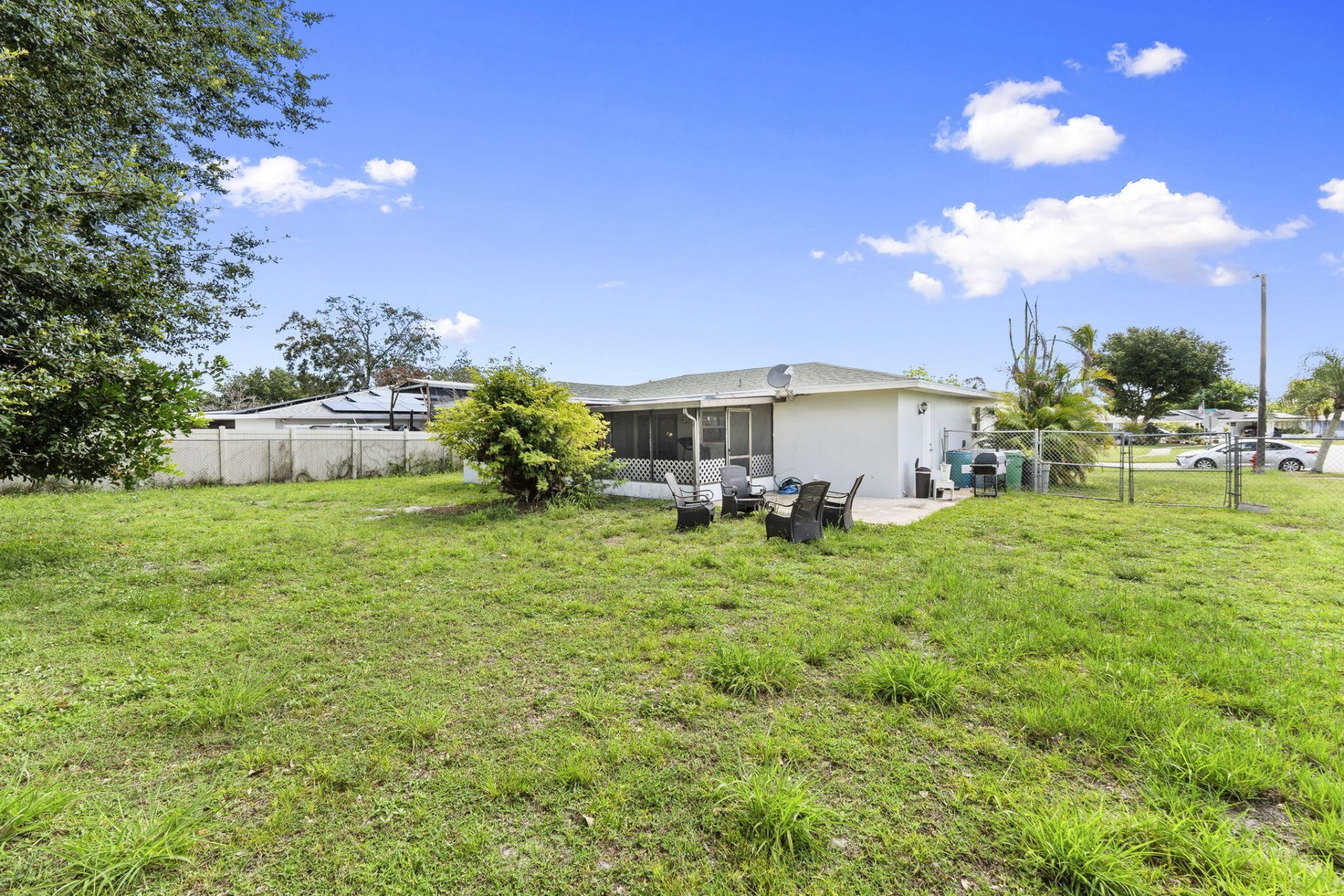 276 NE Summer Road, Port Saint Lucie, FL 34983 Photo
