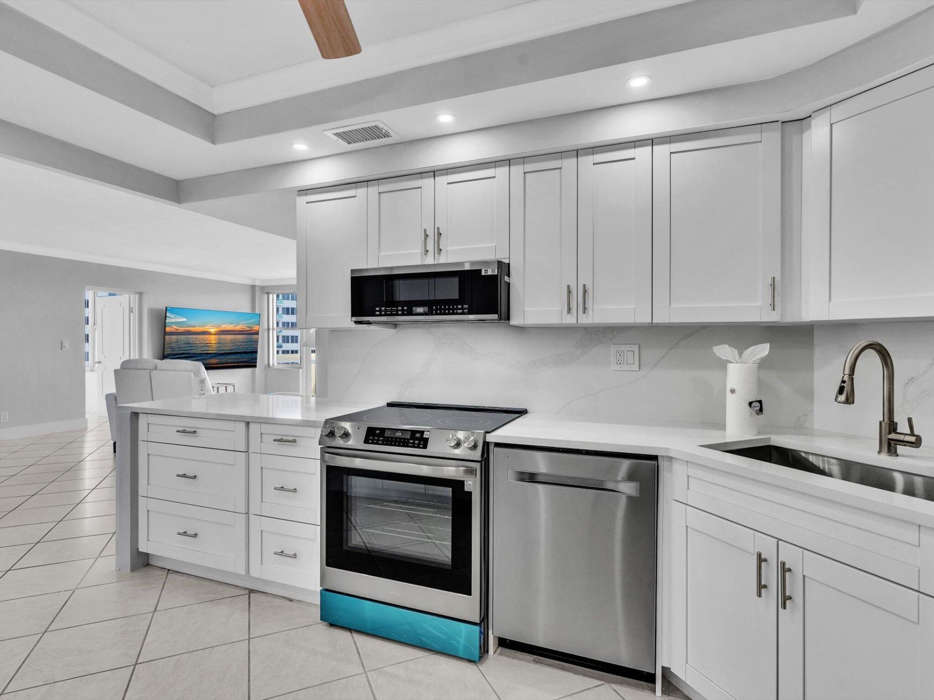 3200 NE 36th Street, Unit 1201, Fort Lauderdale, FL 33308 Photo