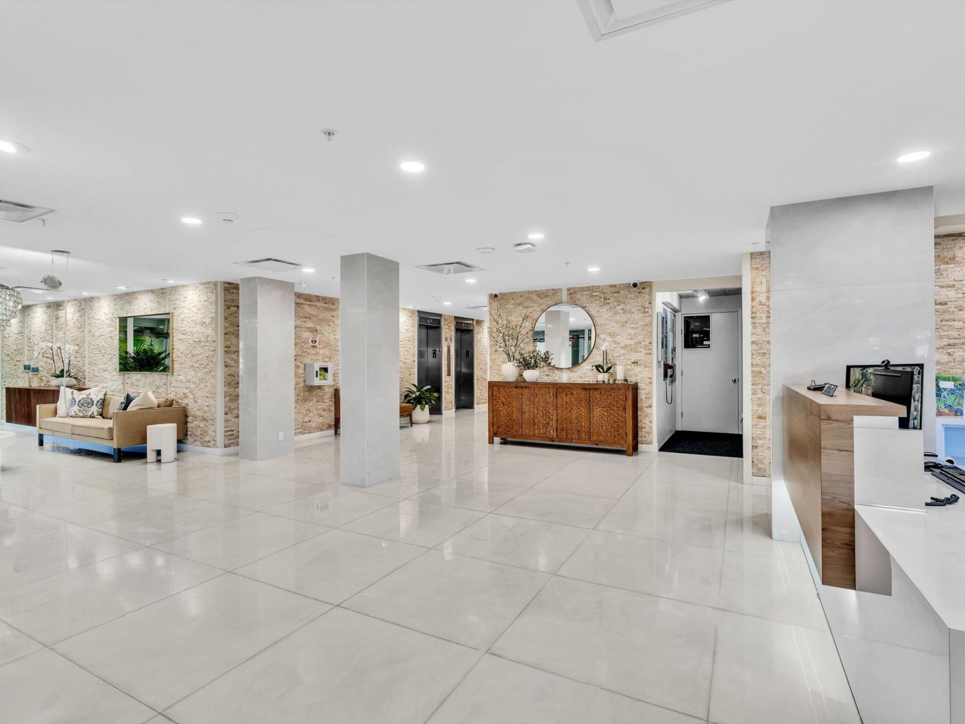 3200 NE 36th Street, Unit 1201, Fort Lauderdale, FL 33308 Photo