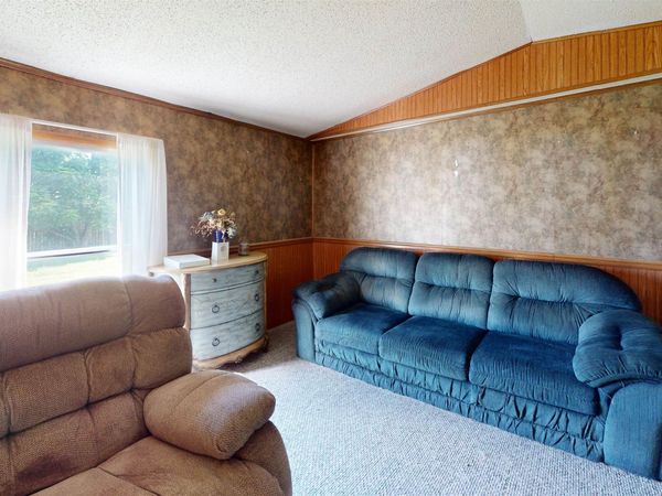 221 Silverhawk, Olive Hill, KY 41164