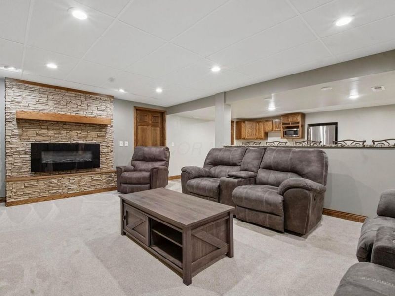 20521 Northwest Parkway, Marysville, OH 43040 Photo 29