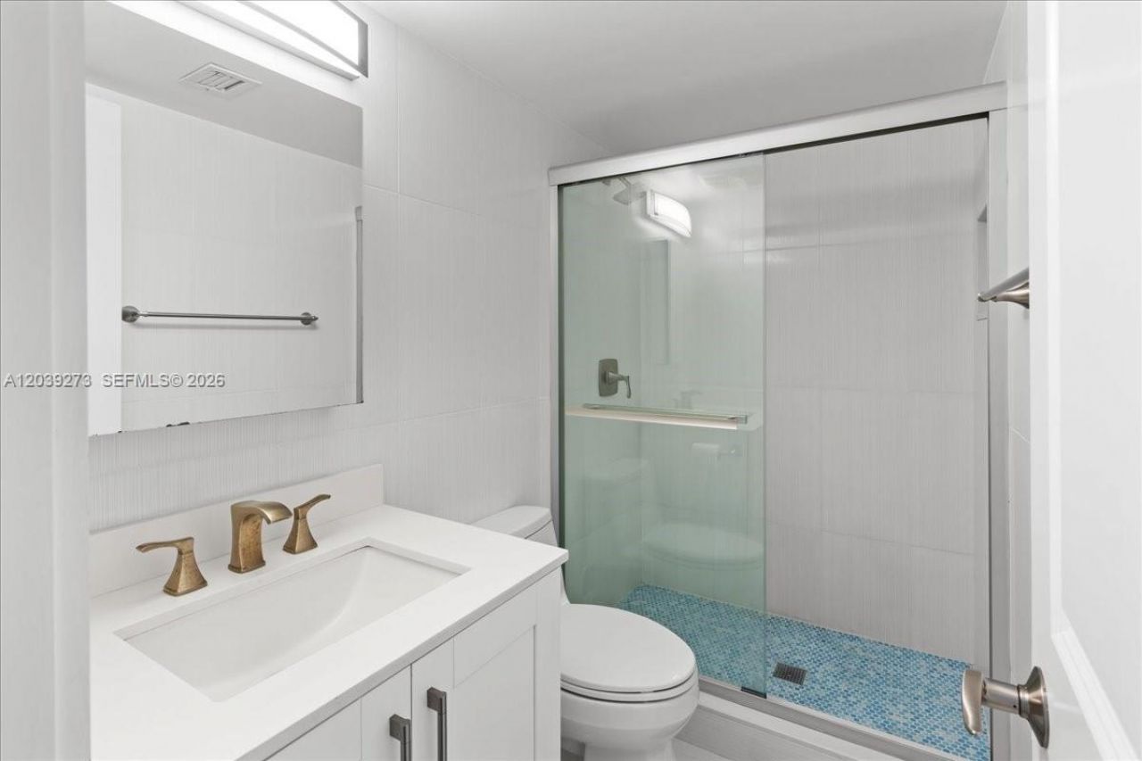 1900 S Ocean Blvd , Unit 11T, Lauderdale by the Sea, FL 33062 Photo