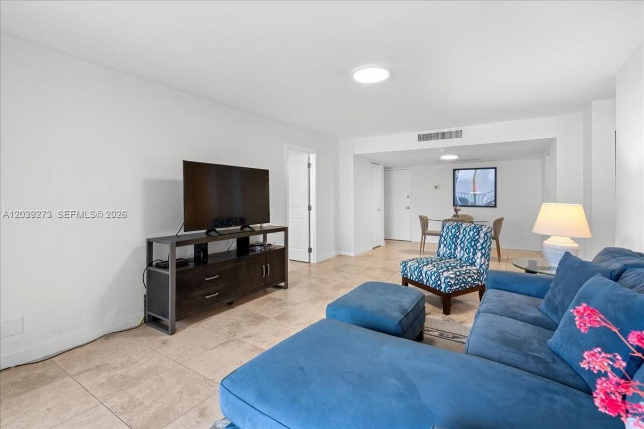1900 S Ocean Blvd , Unit 11T, Lauderdale by the Sea, FL 33062 Photo