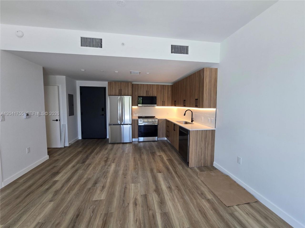 2233 Fillmore St , Unit 403, Hollywood, FL 33020 Photo