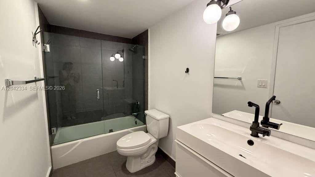 19380 Collins Ave , Unit 905, Sunny Isles Beach, FL 33160 Photo