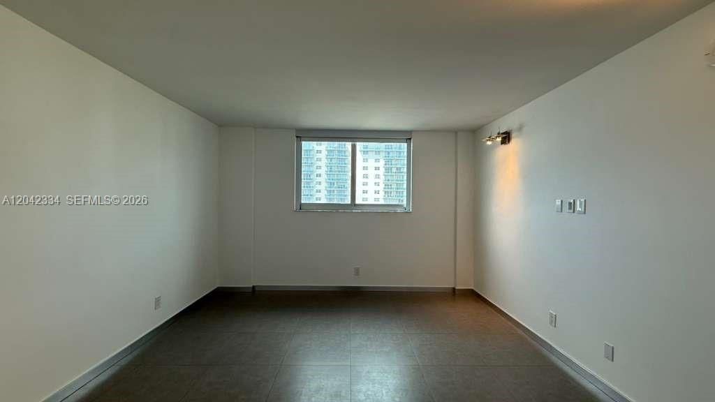 19380 Collins Ave , Unit 905, Sunny Isles Beach, FL 33160 Photo