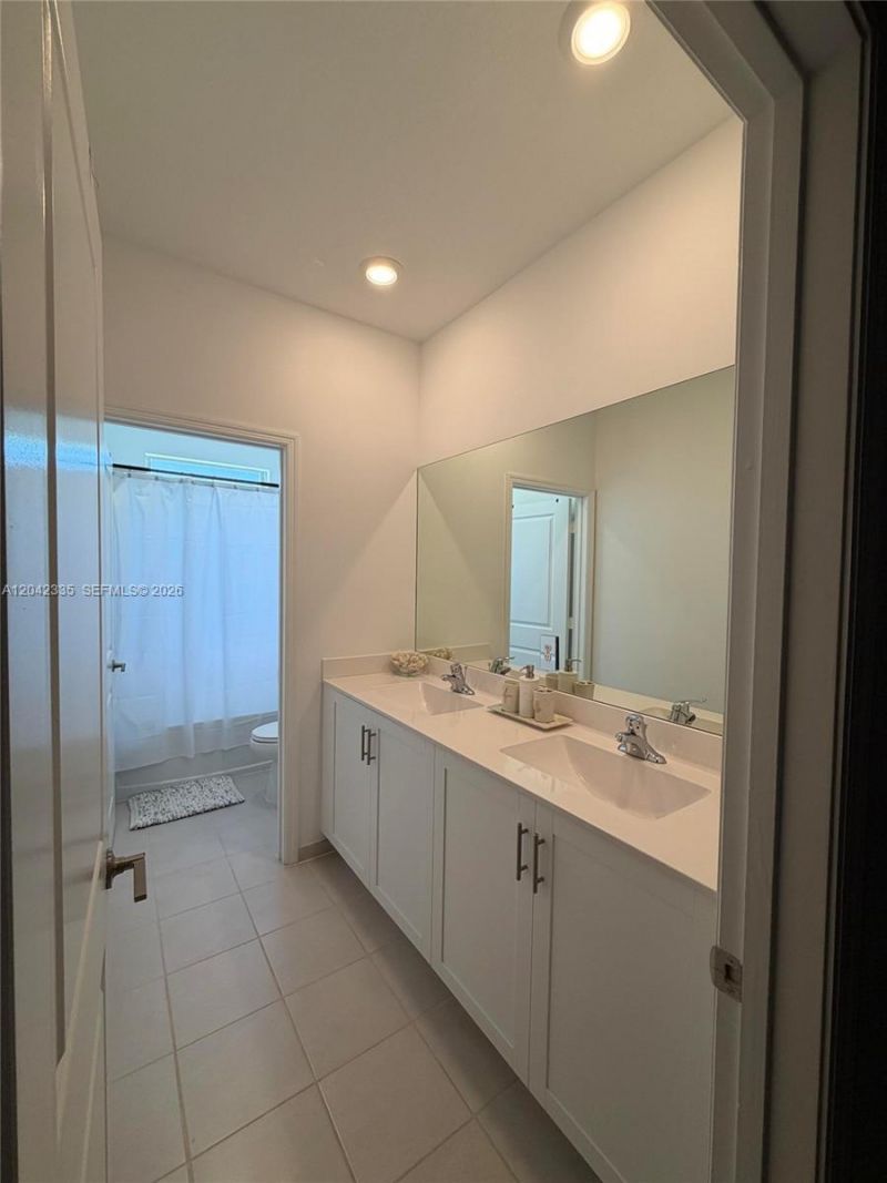 1361 SE 27th Ter , Homestead, FL 33035 Photo