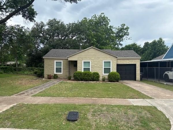 3324 James Avenue , Fort Worth, TX 76110