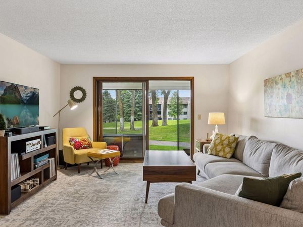 10540 43rd Avenue N, Unit 111, Plymouth, MN 55442