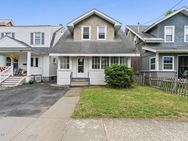 62 Grove Avenue, Albany, NY 12208