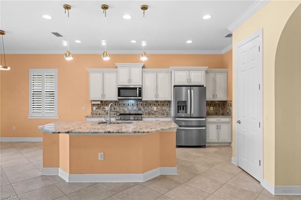 10259 Ashbrook Ct , Fort Myers, FL 33913 Photo