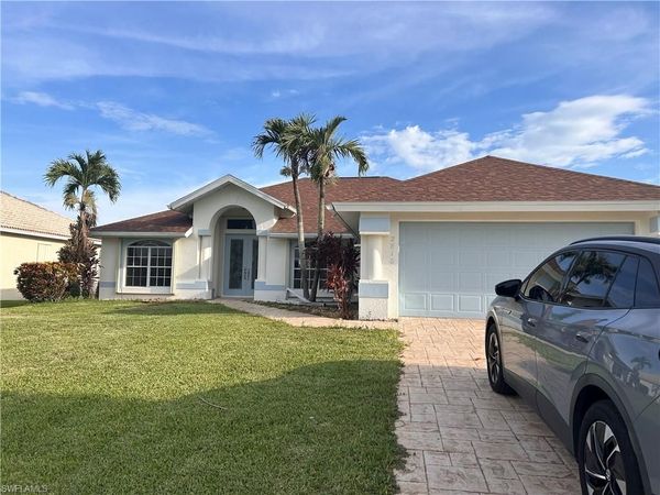 2810 NW 14th TER, CAPE CORAL, FL 33993