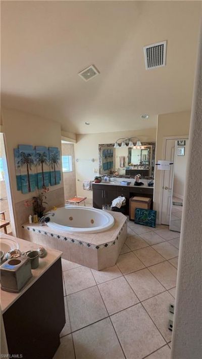 2810 NW 14th Ter, Cape Coral, FL 33993 Photo