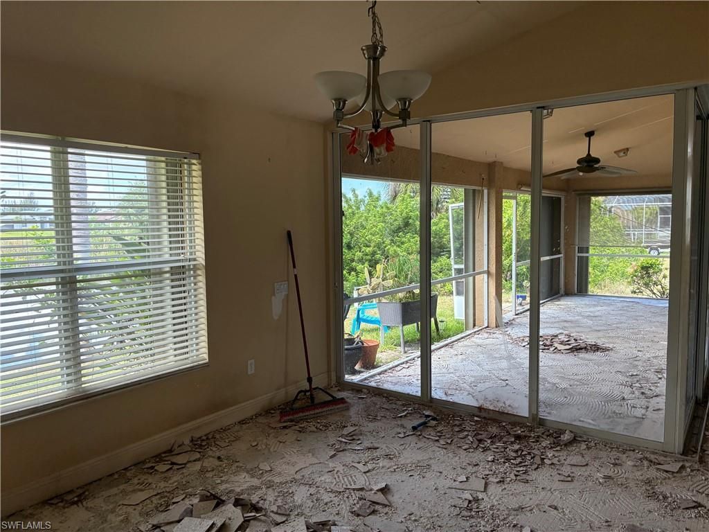 2810 NW 14th Ter , Cape Coral, FL 33993 Photo