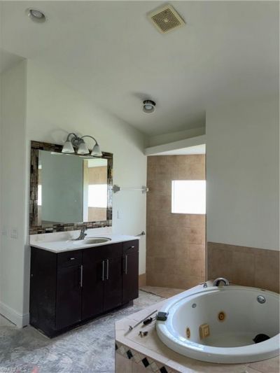 2810 NW 14th Ter, Cape Coral, FL 33993 Photo