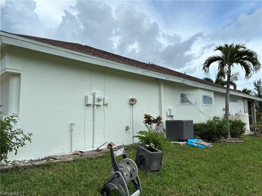 2810 NW 14th Ter, Cape Coral, FL 33993 Photo