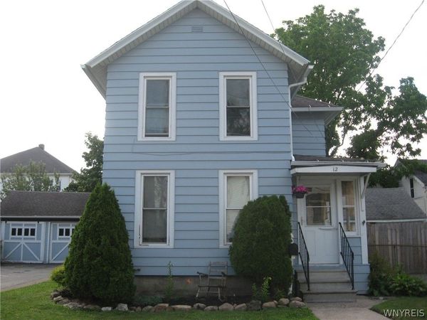 8 Willow Street , Batavia, NY 14020