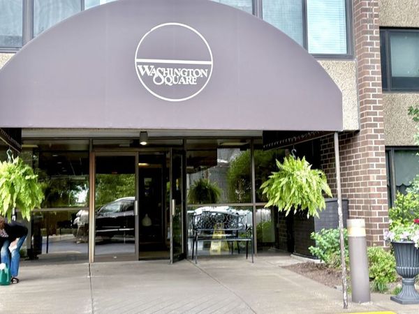 750 WASHINGTON Road, Unit 1106, Pittsburgh, PA 15228