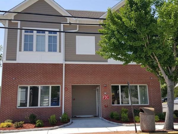 21 Grove 2B, TENAFLY, NJ 07670