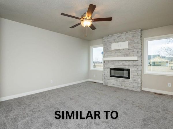 212 Canyon Drive, Norwalk, IA 50211