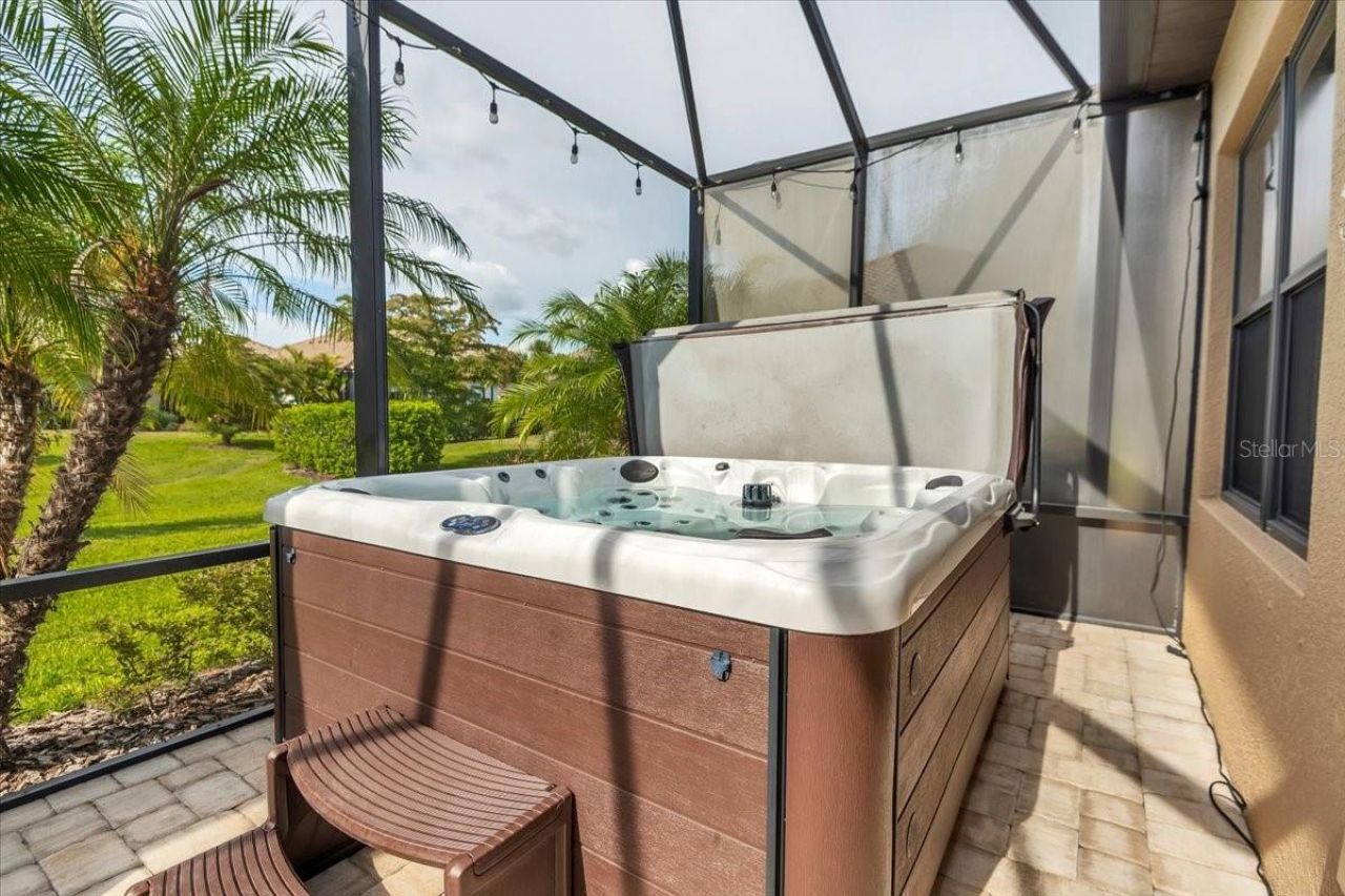 6475 Positano Court , Sarasota, FL 34243 Photo
