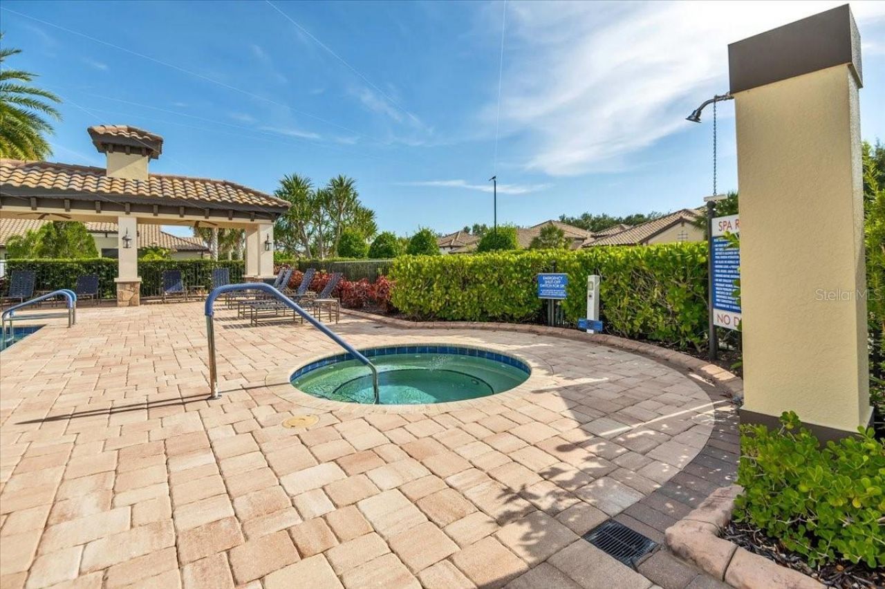 6475 Positano Court , Sarasota, FL 34243 Photo