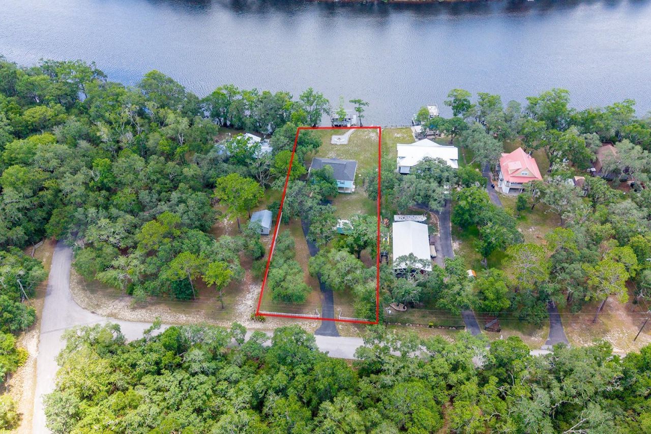 8213 Riverview Road , Fanning Springs, FL 32693 Photo
