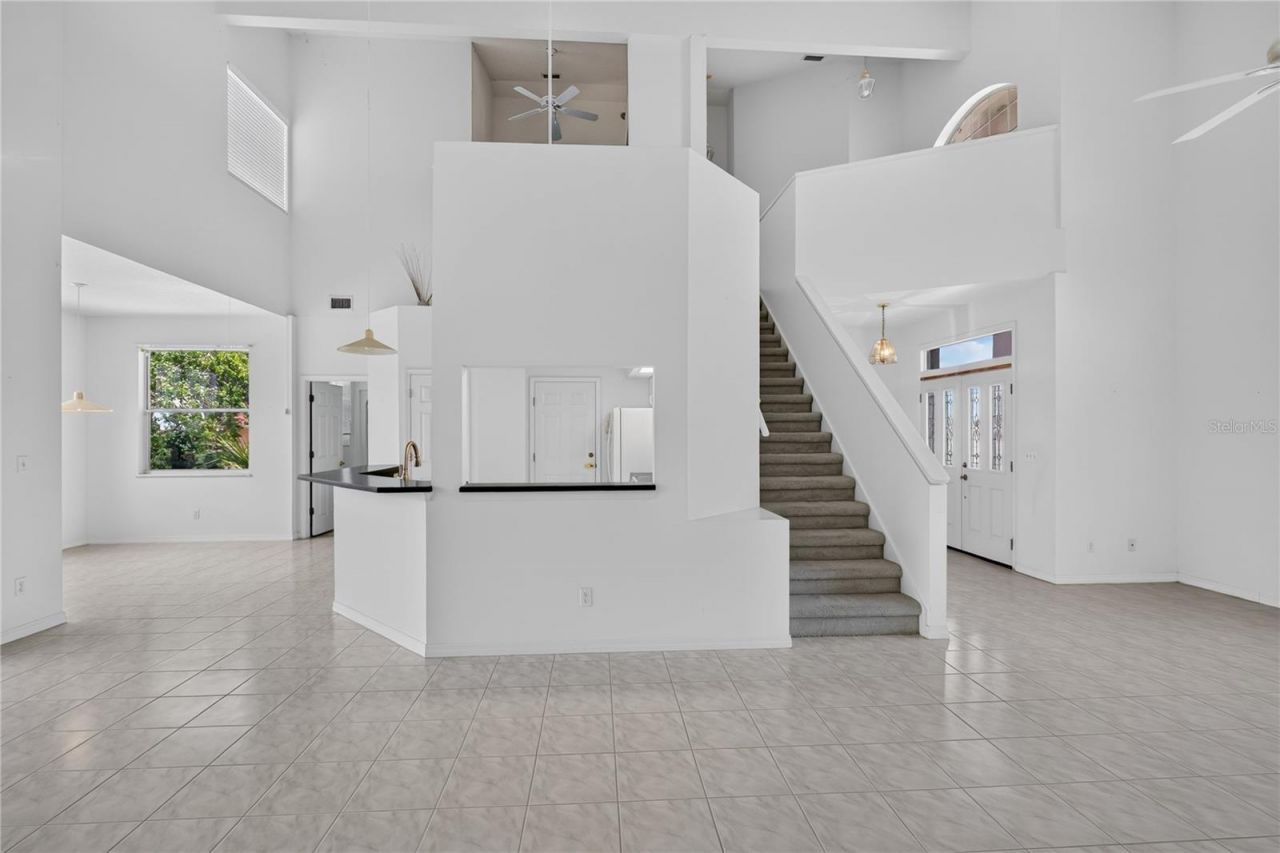 12608 Lake Ridge Circle , Clermont, FL 34711 Photo