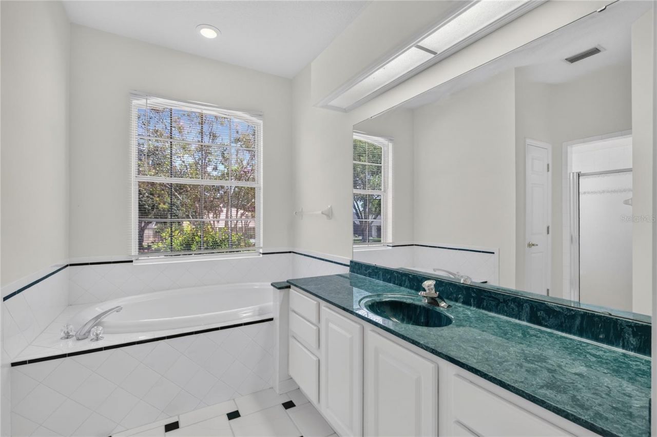 12608 Lake Ridge Circle , Clermont, FL 34711 Photo