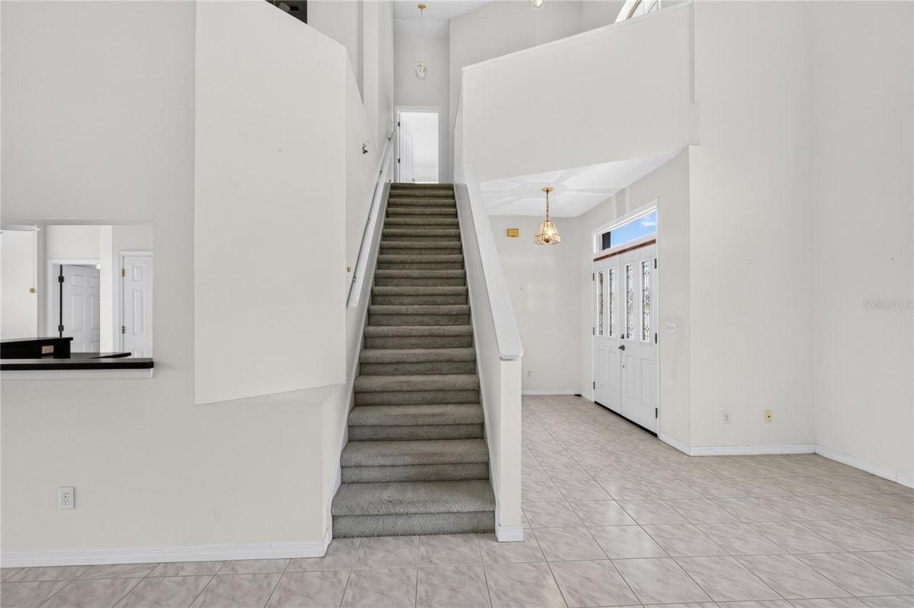 12608 Lake Ridge Circle , Clermont, FL 34711 Photo