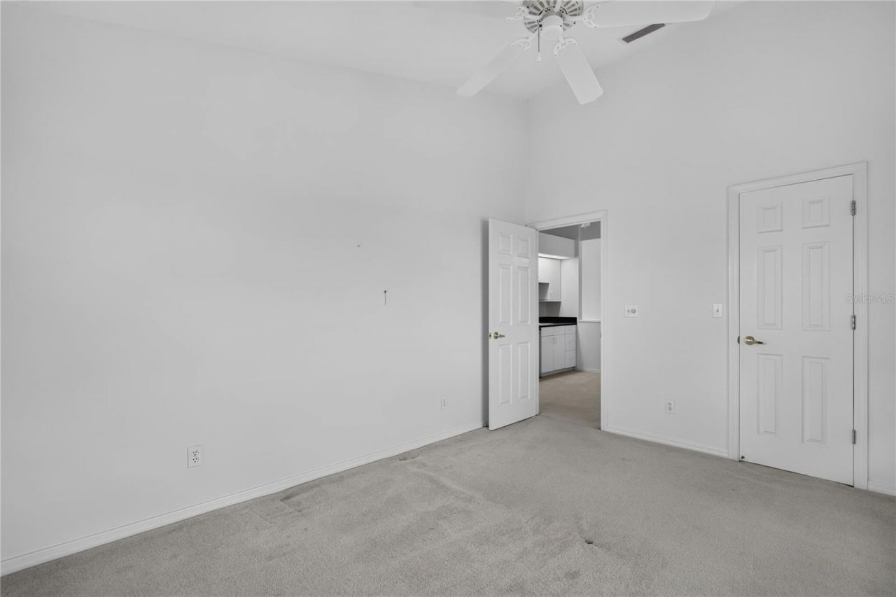 12608 Lake Ridge Circle , Clermont, FL 34711 Photo