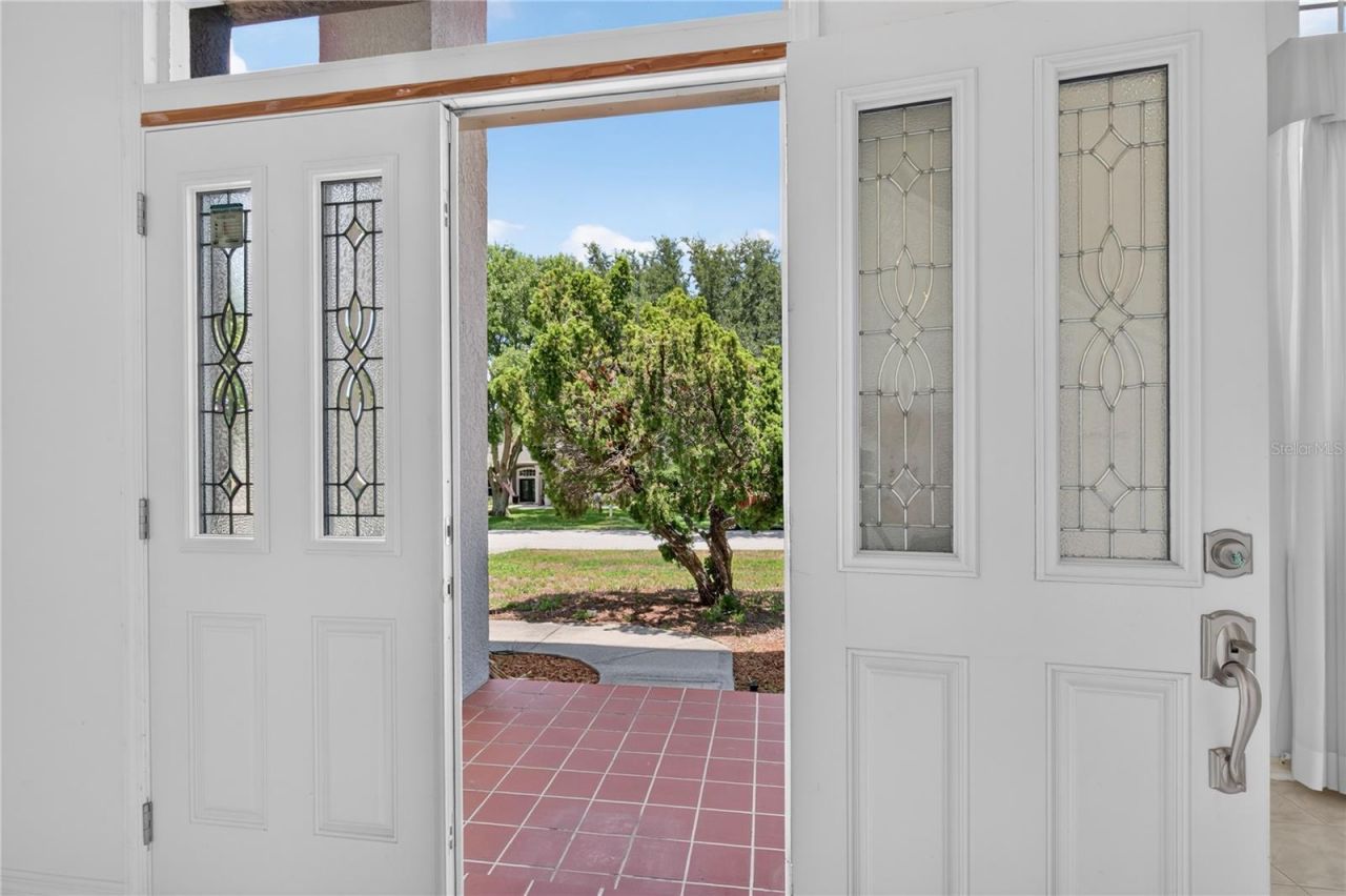 12608 Lake Ridge Circle , Clermont, FL 34711 Photo