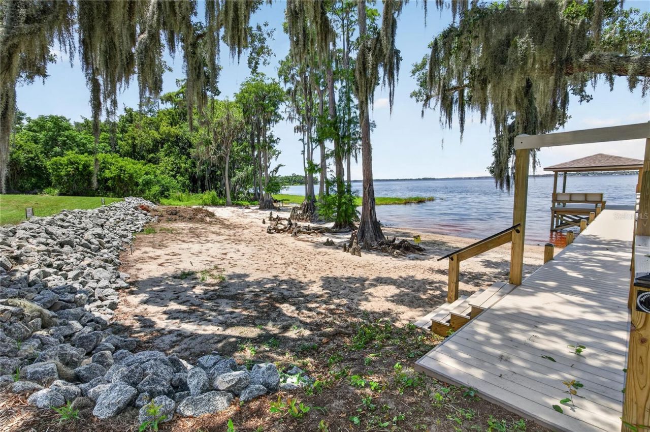 12608 Lake Ridge Circle , Clermont, FL 34711 Photo
