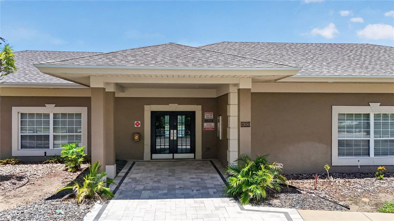 12608 Lake Ridge Circle , Clermont, FL 34711 Photo