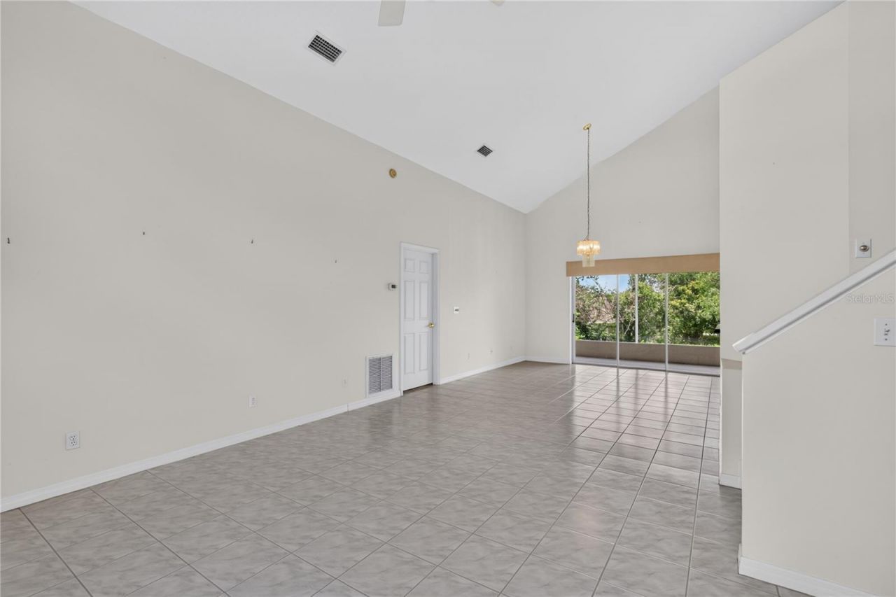 12608 Lake Ridge Circle , Clermont, FL 34711 Photo