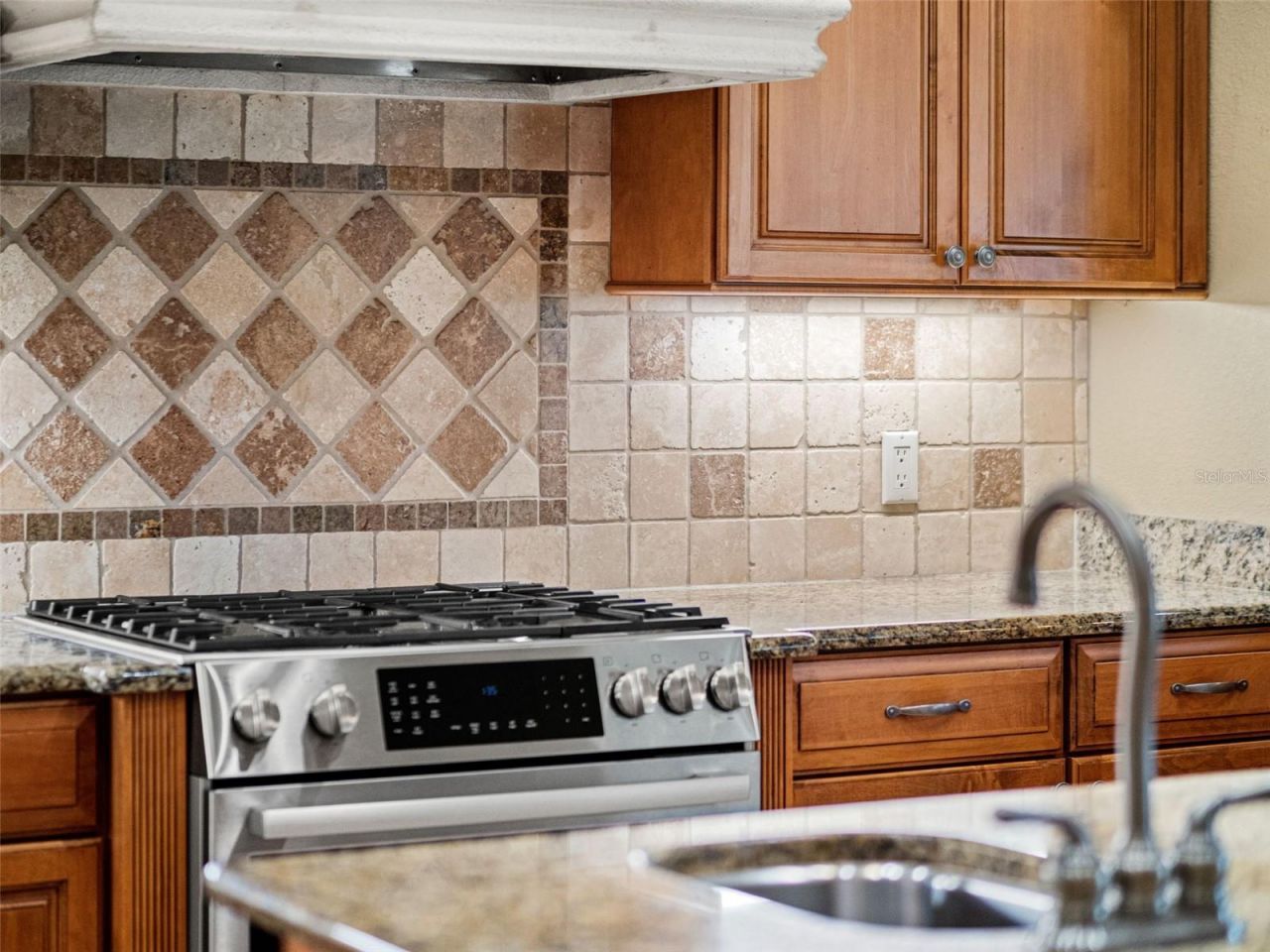 9223 Hidden Bay Lane, Orlando, FL 32819 Photo
