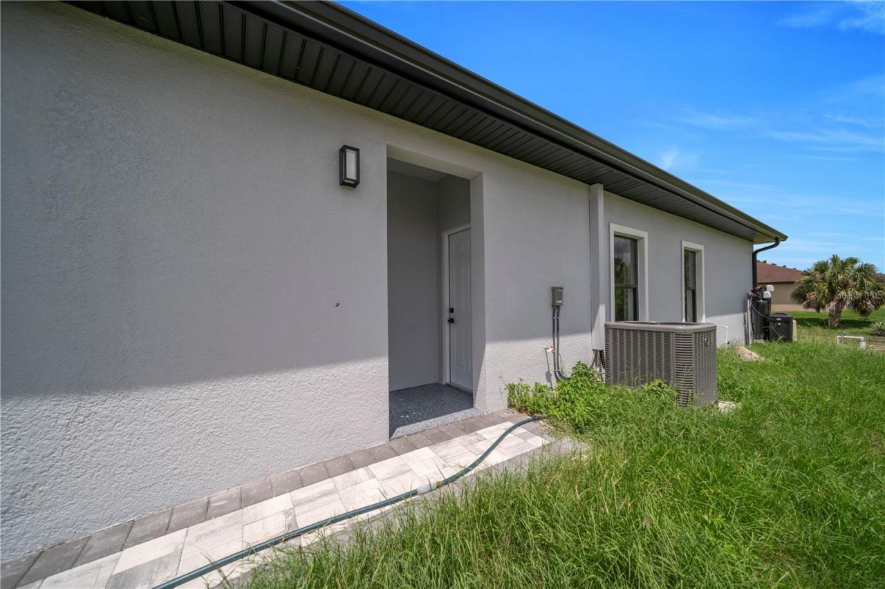 2328 Irondale Rd , North Port, FL 34287 Photo