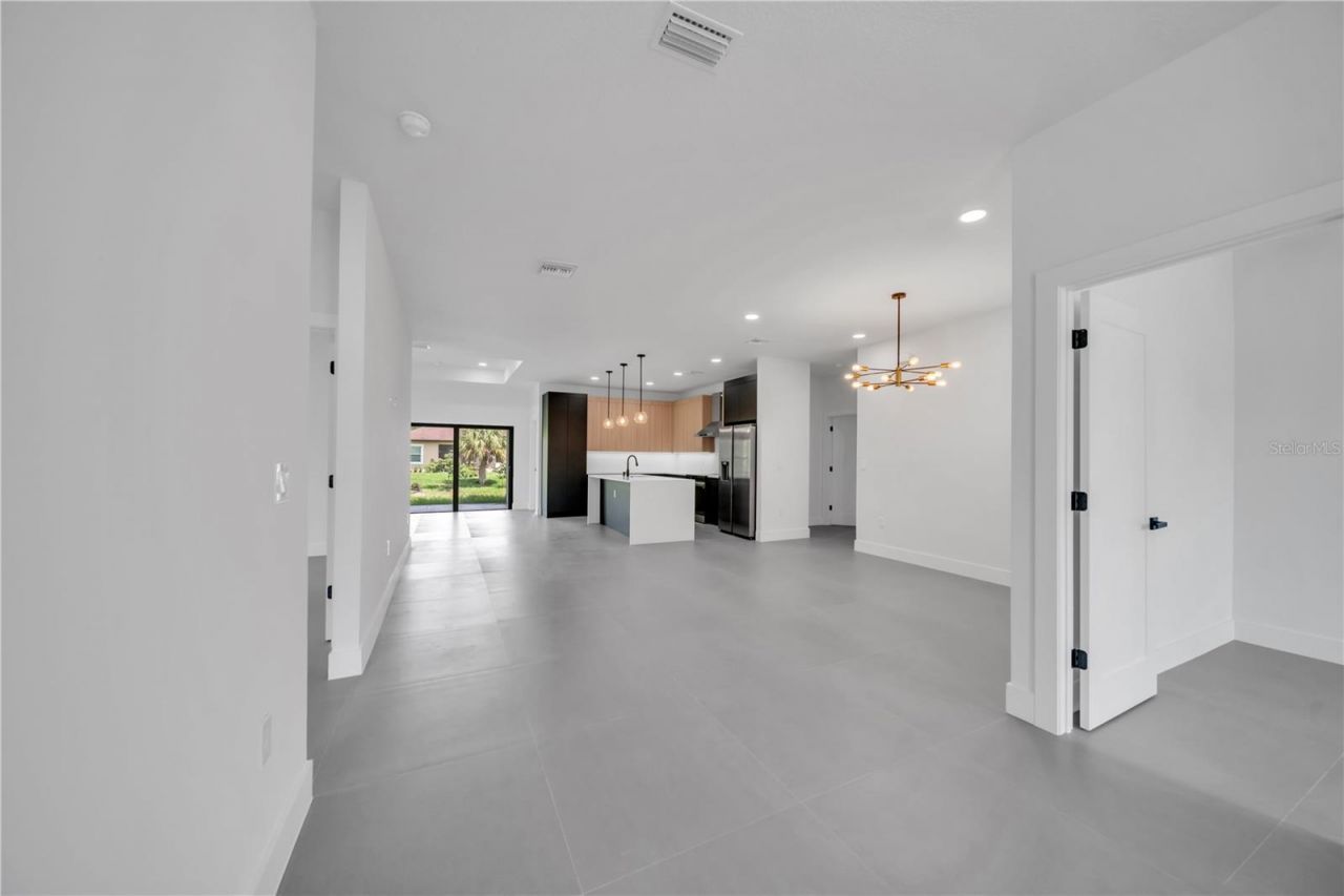 2328 Irondale Rd , North Port, FL 34287 Photo