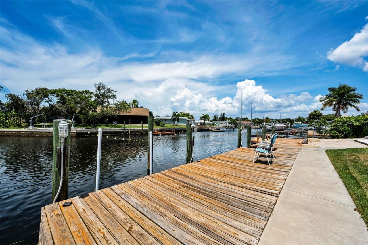 4825 Shell Stream Boulevard, New Port Richey, FL 34652 Photo