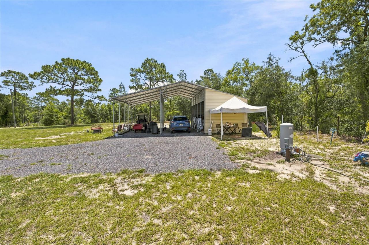 13330 SE 21st Place, Morriston, FL 32668 Photo
